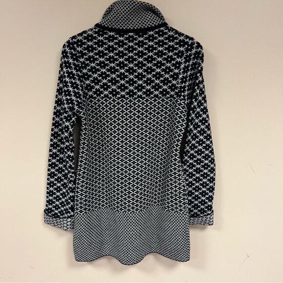 Chiaramente wool blend cardigan.  Size M - Picture 5 of 8
